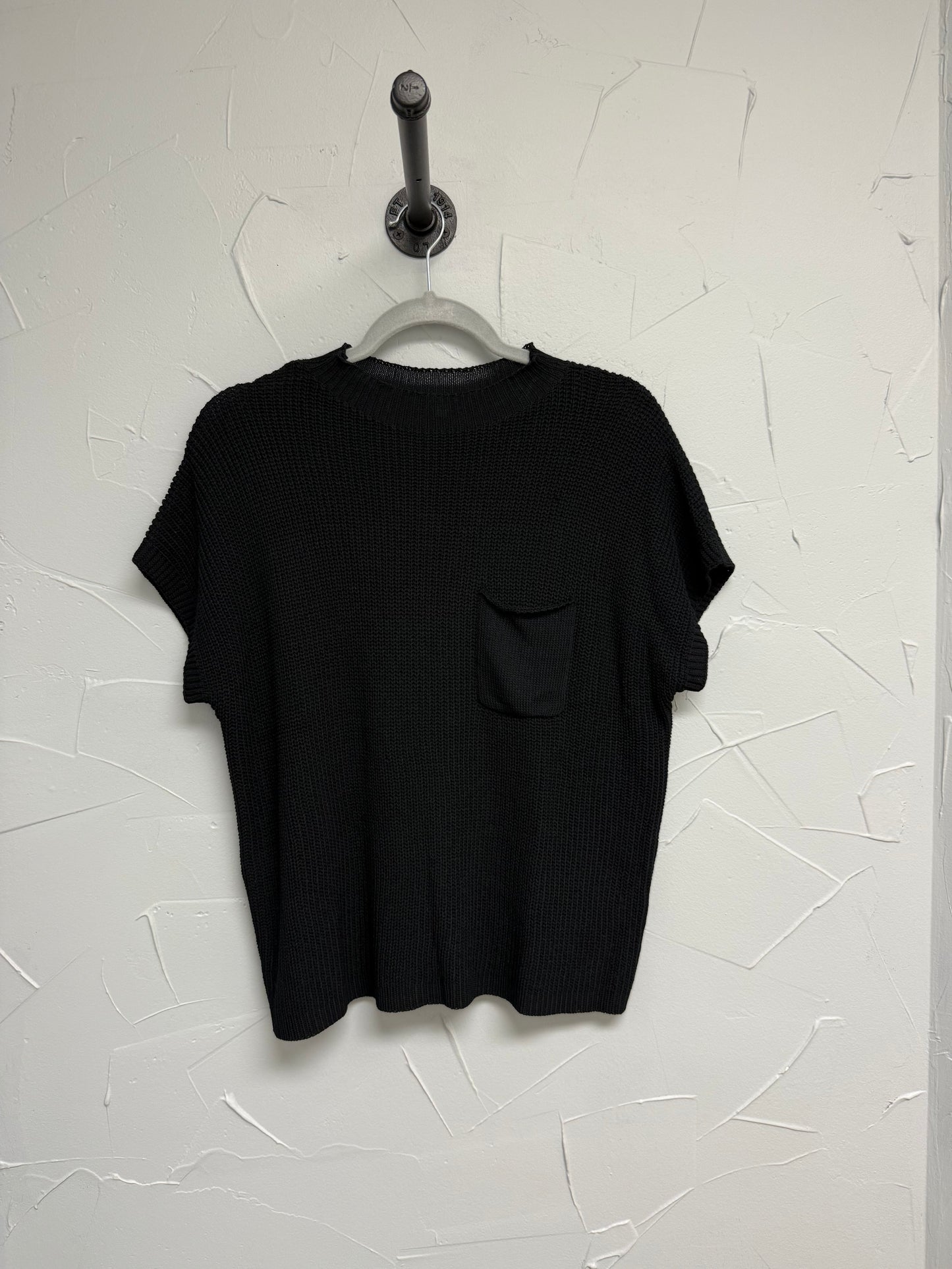 Black Sleeveless Sweater
