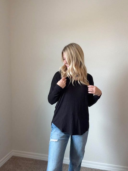 Black Long Sleeve V-neck