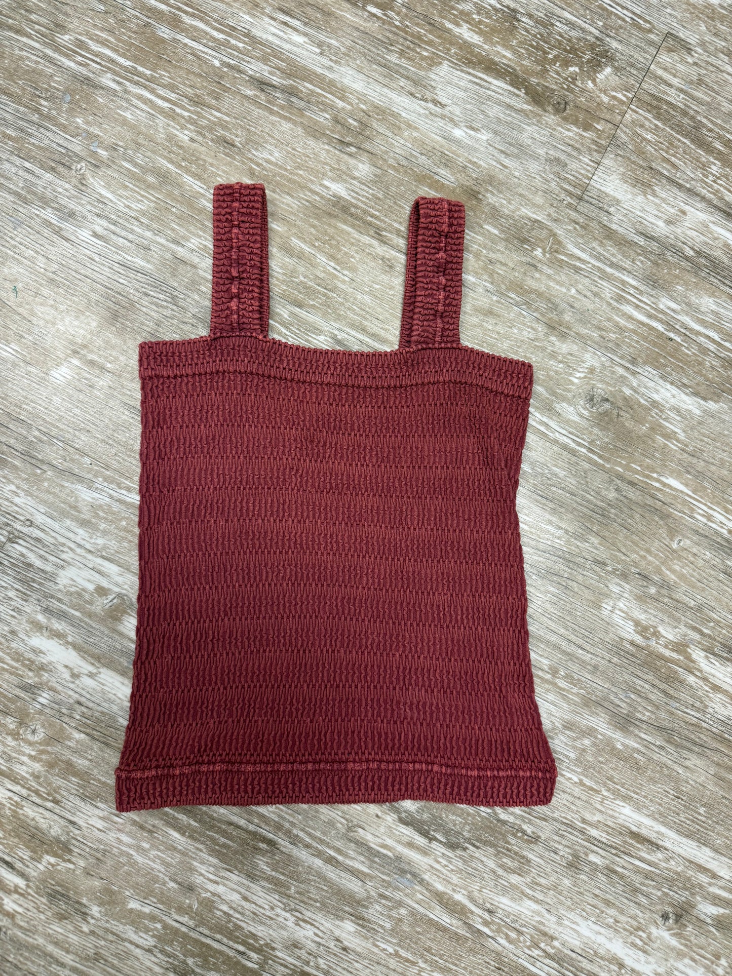 Brick seamless tank